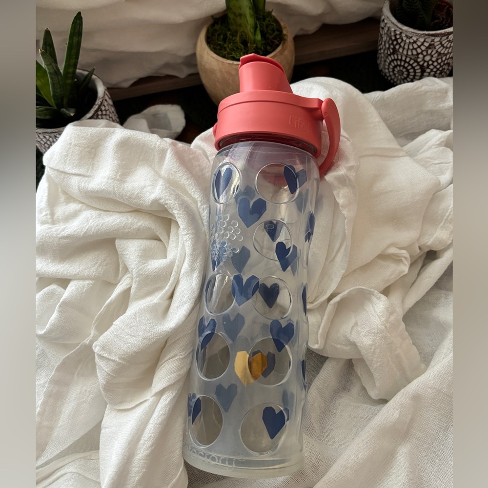 Life Factory Heart Patterned Water Bottle 16 oz